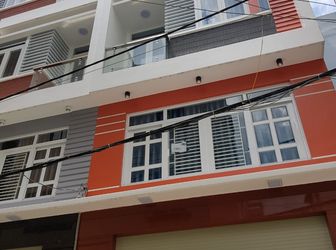 Kẹt Vốn Bán Gấp Nhà 4 Lầu – Hẻm xe hơi - Thích Quảng Đức, P.4 Giá Tốt Cho Khách Thiện Chí