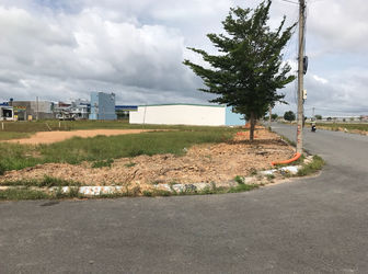 Ngân Hàng Thanh Lí Góc 8X20m Đối Diện Aeon Bình Tân