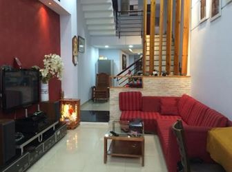 Bán Gấp Nhà Chùa Bộc, 33/35M2, 4 Tầng, Giá Rẻ 3.6 Tỷ.