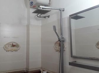 Nhà Hoàng Ngọc Phách, Đống Đa 3 Mặt Thoáng, 65M2 Mặt Tiền Rộng, Ngõ Ô Tô 