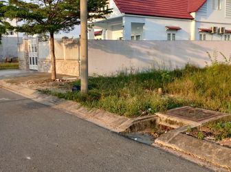 Mở Bán 19 Nền Đất Và 2 Lô Góc Đối Diện Siêu Thị Coop Mart Sổ Hồng Riêng Từng Nền