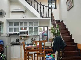 Nhà Lô Góc, 3 Mặt Thoáng, Mặt Tiền Khủng 4 Tầng Mặt Ngõ Phố 8/3, Dt 45M; Mt 6,8M