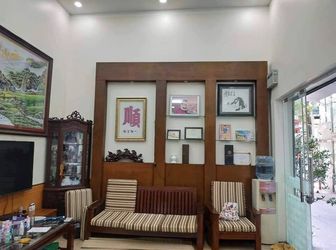 Nhà Lô Góc, 3 Mặt Thoáng, Mặt Tiền Khủng 4 Tầng Mặt Ngõ Phố 8/3, Dt 45M; Mt 6,8M