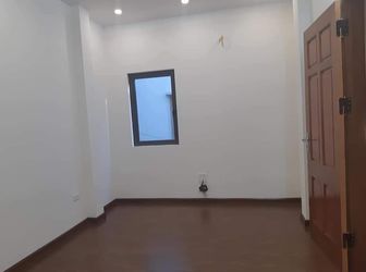 Bán Nhà  Võ Chí Công Tây Hồ  55M 5 Tầng Mặt Tiền 5M Giá 4.3 Tỷ, Nhà Đẹp Không Tì Vết.