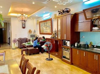 Bán Nhà 3 Mặt Tiền Quận Hai Bà Trưng, 100M2 Nở Hậu, Thang Máy, Kinh Doanh Sầm Uất