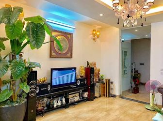 Bán Nhà 3 Mặt Tiền Quận Hai Bà Trưng, 100M2 Nở Hậu, Thang Máy, Kinh Doanh Sầm Uất