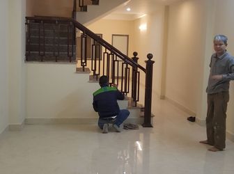 Cho Thuê Nhà Mặt Phố Kinh Doanh Ở Khu Vực Long Biên- Hà Nội.