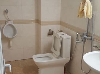 Cho Thuê Nhà Mặt Phố Kinh Doanh Ở Khu Vực Long Biên- Hà Nội.