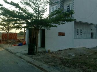 Sacombank Hỗ Trợ Thanh Lý Duy Nhất 3 Lô Góc Và 12 Nền Đất Kdc Mới Bv Chợ Rẫy 2, Shr!