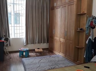 Gấp, gấp, gấp! Chỉ 3.x Tỷ Nhà Đầu Ngõ 192 Lê Trọng Tấn, Vị Trí Siêu Đẹp, Ô Tô Tránh.