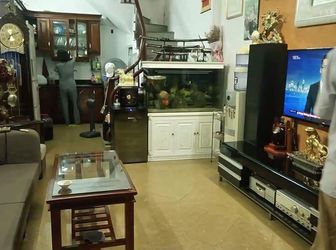 Gấp, gấp, gấp! Chỉ 3.x Tỷ Nhà Đầu Ngõ 192 Lê Trọng Tấn, Vị Trí Siêu Đẹp, Ô Tô Tránh.