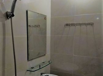 Tiếp Giáp 3 Quận, 63M2 Pháo Đài Láng, Nhà Đẹp Phân Lô 7.95 Tỷ