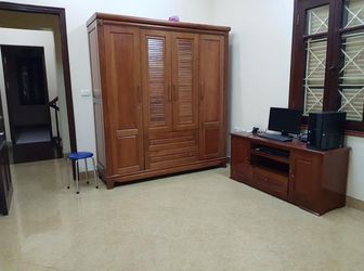 Bán Nhà Gần Phố Cát Linh - Hào Nam 4 Tầng, Mặt Tiền 5,1M Giá 4,5 Tỷ 