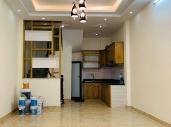 Bán Nhà Kim Mã Ba Đình 31M 5 Tầng Mặt Tiền 4 M Giá 3.6 Tỷ, Đẹp Không Tỳ Vết.