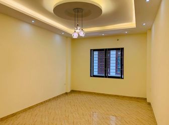 Bán Nhà Kim Mã Ba Đình 31M 5 Tầng Mặt Tiền 4 M Giá 3.6 Tỷ, Đẹp Không Tỳ Vết.