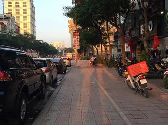 Bán Nhà Mặt Phố Nguyễn Văn Cừ Kinh Doanh Cực Tốt 75M2, 4 Tầng, 12,5 Tỷ, 0967635789