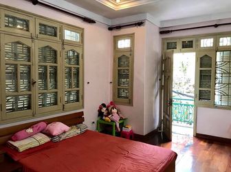 Bán Nhà 5 Tầng Phân Lô Phố Lạc Trung, 40M2, Lô Góc, Ô Tô Tránh