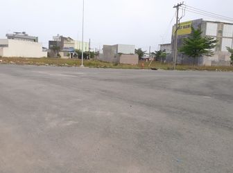 Bán Lô Đất Thổ Cư 125M2 Kế Bên Nhà Sổ Hồng Riêng Gần Aeon Bình Tân 3Km 