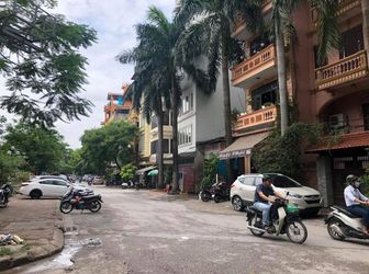 Biệt Thự Vườn Hoa 1/6 Nguyễn Lương Bằng - Hoàng Cầu 116M2 Giá 32 Tỷ Lh 0913716768