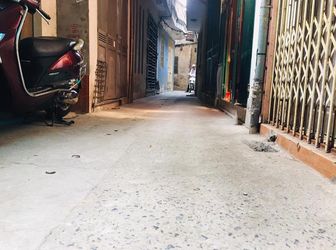 Cần Bán Nhà Ngõ Chùa Liên Phái, Bạch Mai, Hai Bà Trưng - Diện Tích 30M2 X 4 Tầng, Giá 1.8 Tỷ.