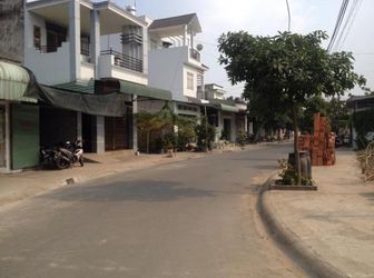 Cần Bán Đất Chính Chủ Đường Phạm Hùng, Quận 8, Tp HCM - Diện tích 450M2 - 1.9 Triệu/m2