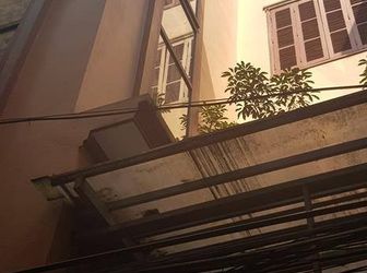 Bán Biệt Thự Đường Láng, Mt 5.6M, 6.7 Tỷ Ở Luôn