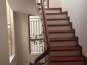 Bán Biệt Thự Đường Láng, Mt 5.6M, 6.7 Tỷ Ở Luôn