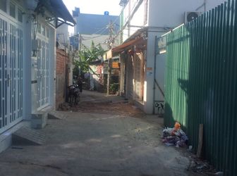 Bán Nhà Hxh 1135 Huỳnh Tấn Phát. Dt 3.2X9M, 1 Trệt, 1 Lửng, 2 PN. Giá 1.1 Tỷ .