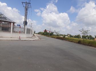 Thanh Lý Nền Đất 105M2 Đã Có Sổ Hồng Riêng Đường Nhựa 12M 