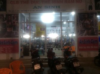 Nhà Mặt Tiền Kinh Doanh Đang Cho Thuê Mở Phòng Tập Gym.