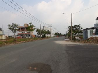 Tôi Kẹt Tiền Cần Bán Gấp Lô Đất 140M2 - 520 Triệu, Dân Đông Rồi, Gần Thế Giới Di Động