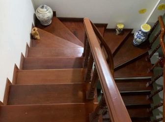 3.45 Tỷ Phố Nguyễn Khang * 35M2*4Tầng- Ô Tô Đỗ Cửa Quay Đầu - Nhà Này Trụ Bao Lâu?