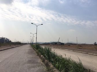 Bán Ô Góc Vườn Hoa  81M Hk B Mở Rộng Ngay Gần Biển