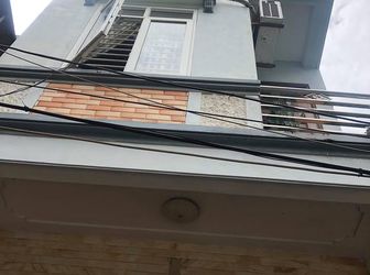 Bán Nhà Phạm Văn Đồng Siêu Rẻ - 40M2 - 4 Tầng - 2.5 Tỷ - Ở Luôn