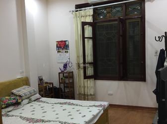 Bán Nhà Ngay Phố Nguyễn Phúc Lai – Hoàng Cầu Diện Tích 40M2 - Mặt tiền 5M - 5 Tầng