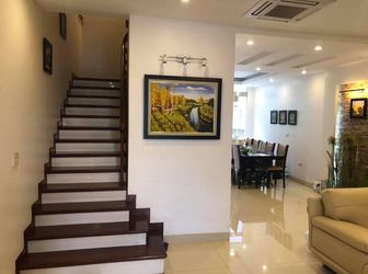 Biệt Thự Đẹp, Tặng Nội Thất Trị Giá 4 Tỷ, Ô Tô Đỗ Cửa, Tam Trinh, Hoàng Mai, Chỉ 10,5 Tỷ