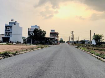 Tôi Cần Tiền Bán Gấp Lô Đất 114M2, Sổ hồng riêng, Mặt Tiền 20M