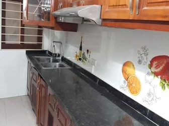 Nhà Đẹp Hoa Lâm Đón Tết, Ô Tô, 3 Thoáng, 5 Tầng, Mt 5,5M, 2.20 Tỷ. 0967635789