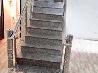 Nhà Đẹp Hoa Lâm Đón Tết, Ô Tô, 3 Thoáng, 5 Tầng, Mt 5,5M, 2.20 Tỷ. 0967635789