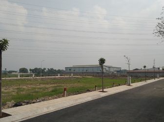 Chính Chủ Bán Đất Gần Chợ Hóc Môn 90M2-900 Triệu