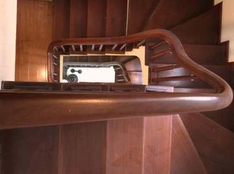 Bán Gấp 50M2 Đê La Thành  Kinh Doanh - Ô Tô 7.7 Tỷ