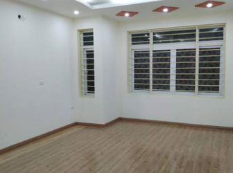 Nhà Đẹp Ở Ngay, Đê La Thành 5 Tầng, Mặt Tiền 4M, Giá Chỉ 3.6 Tỷ