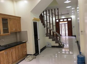 Bán Nhà Phố Trường Chinh, Dt 33M2 X 4 Tầng Giá 2,4 Tỷ, Chủ Đang Rất Xoắn Bán, Tặng Nội Thất