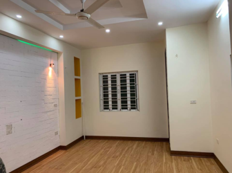 Bán Nhà Bùi Xương Trạch 40M2 5 Tầng Kd, Ôtô Hơn 5 Tỷ.