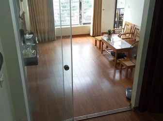 Bán Nhà Trong Ngõ Gần Phố Bạch Mai, Nội Thất Nhập Khẩu, Dọn Đến Ở Được Luôn. Giá 3 Tỷ.