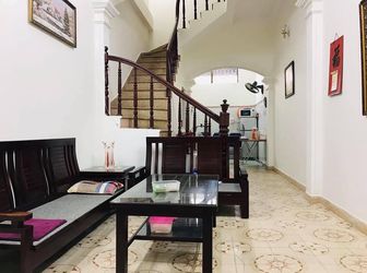 Nhà Đẹp Trương Định  Dt 43M , 4 Tầng, Ngay Trung Tâm Giá 2,95 Tỷ..