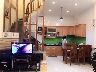 Bán Nhà Ngõ Bạch Mai. Nhà Xây Theo Phong Cách Hiện Đại, Mặt Tiền Rộng 5M*4 Tầng. Giá Chỉ 3,65 Tỷ.