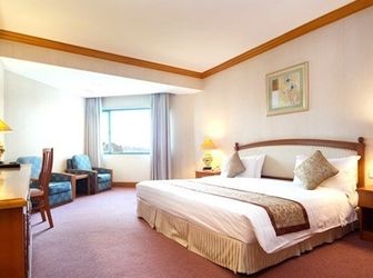 Kẹt Tiền Trả Nợ Cần Bán Gấp Trong Tháng Nhà 215M2 QL 1A, Bình Chánh, Giá 1,65 Tỷ