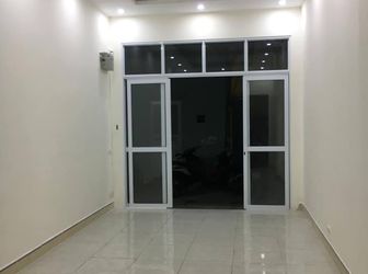 Bán Nhà Phố Lê Trọng Tấn 40M, 5 Tầng, Phân Lô Ô Tô, Nhà Mới, 4.6 Tỷ