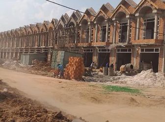 Bán Nhà Phố, 1 Trệt, 1 Lầu, Bình Dương Giá Rẻ Nhà Gần Khu Du Lịch Đại Nam, Sổ Hồng Riêng 